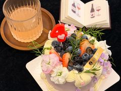 -花花卷卷·鲜食蛋糕(泉屋店)