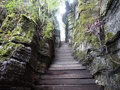 -梭布垭石林景区