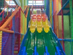 -宝燕乐园(闵行旗舰店)