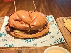 爱玛丝和牛汉堡-Magnet磁食(静安大悦城店)