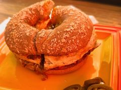 -Catch Bagel(芳草地店)