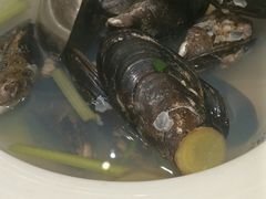 -新丁香海鲜酒店(银海商贸城店)