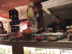 -荣誉国际酒店-云顶旋转餐厅