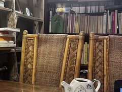 -斯多格书乡(北京大学畅春园店)