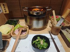 -独食火锅·半米屋台(直营总店)