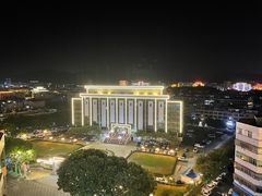 -汕尾巴黎半岛酒店