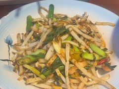 -魏铭鱼头捞饭(晋阳路店)