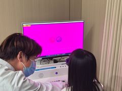 -上海大学附属上海和平眼科医院