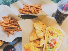 -Taco Bell 塔可钟(民田路店)
