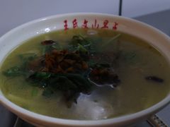 -文山荷鲜居(翠湖店)