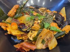 -醉人椒麻辣香锅(王府井喜悦店)
