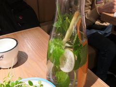 -山城外·非遗酸菜鱼(蜀都万达店)