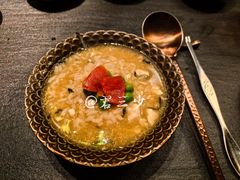 -蟹犇前•帝王蟹雪蟹(陆家嘴店)