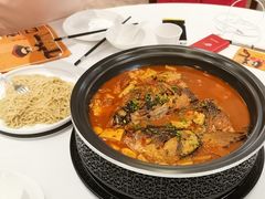 乾隆鱼头烧豆腐-乾隆美食·本帮菜(黄河路店)
