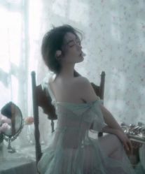 -克拉女神写真馆·匠心定制