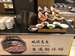 -顺德联塑万怡酒店·万荟轩自助餐厅