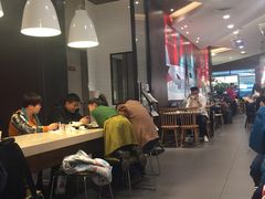大堂-肯德基(正定机场安检内店)