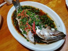 清蒸鲈鱼-温州一家人美食(西木头市店)