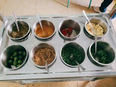 调料车-墨脱石锅椰子鸡•香草鸭•东山羊(大东海店)