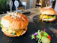 -HIGH FIVE哈福手工汉堡(桂林路店)