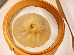 黑松露小笼包-利苑酒家(合景国际金融广场店)