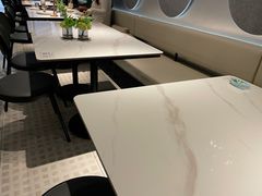 -必胜客(欧亚卖场店)