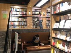 -覔书店(壹方城店)