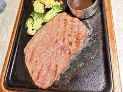 -必胜客(威高广场店)