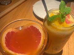 红柚银毫花-MR.ROCKY洛奇先生·西餐&酒吧(琶醍店)