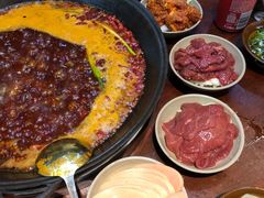 -四小区火锅·巷子里的重庆火锅(花照壁店)