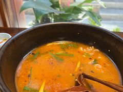 -银米·云南传统过桥米线(双廊黑金冠店)