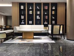 -雲宜贵宾舍酒店(深圳龙东地铁站店)