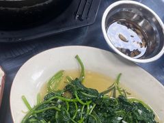 -盛得农家美食·无花果浸鸡·古法烧鸡·竹筒饭(白水寨森林海店)