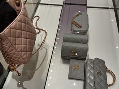 -Chanel(德基广场店)