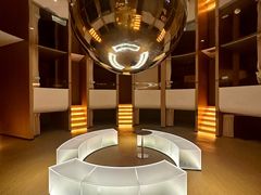 -涨巢·潮玩水疗局