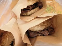 烧饼夹肉-李小老烧饼(常营民族家园店)