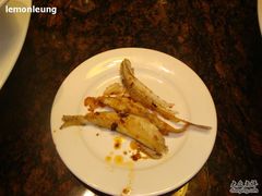 小黄鱼-岷山饭店-芝芝自助餐厅