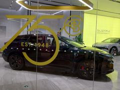 -莲花跑车(国贸商城店)