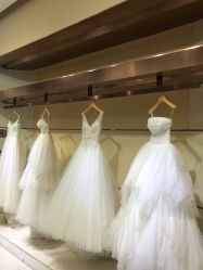 -南京宝娜嫁衣婚纱礼服馆(中央路店)