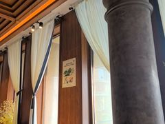 -八府香鸭·啫啫煲(华山路店)