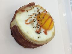 太阳蛋培根-罗莎蛋糕(钱江店)