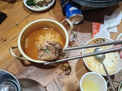 -百年石锅饭·朝鲜族传统民餐