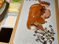 特色烤鸭-荷塘秋月·本帮江浙菜(国权路店)