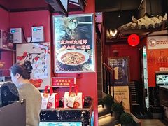 -川流不息·地道川菜·小龙虾(新松江路店)