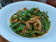 -黄泥岗·地道湖北菜(奥特莱斯店)