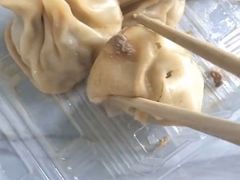 -白玉兰食品甜凤店(合生汇店)