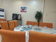 -大鸭梨烤鸭店(金顶街店)