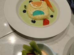 -水桶王国主题餐厅·聚会·生日派对·亲子活动·家庭套餐(亚龙湾希尔顿店)