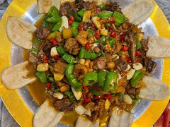 特色炒芦花鸡-亚克西姆新疆菜(库车店)