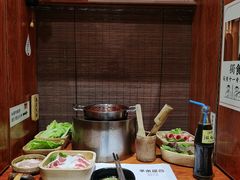 -独食火锅·半米屋台(直营总店)